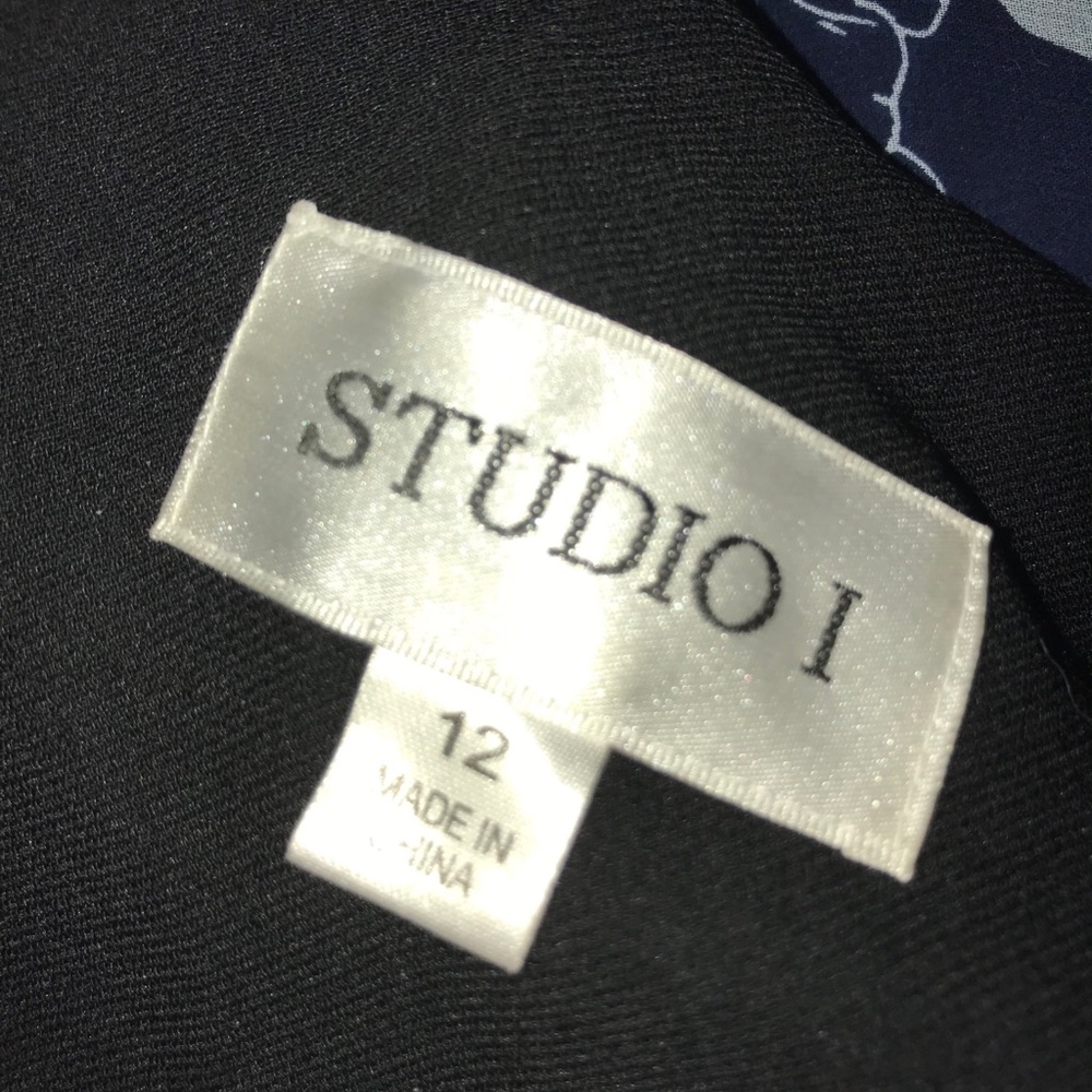 Studio 1 Set - Picture 5 of 5